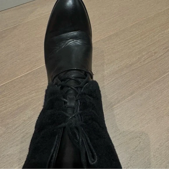 Black Leather Fold Over Shearling Cuff Ankle Boots Booties - Picture 11 of 11